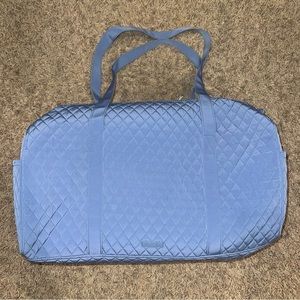 22” perinwinkle vera bradley duffel/weekender bag